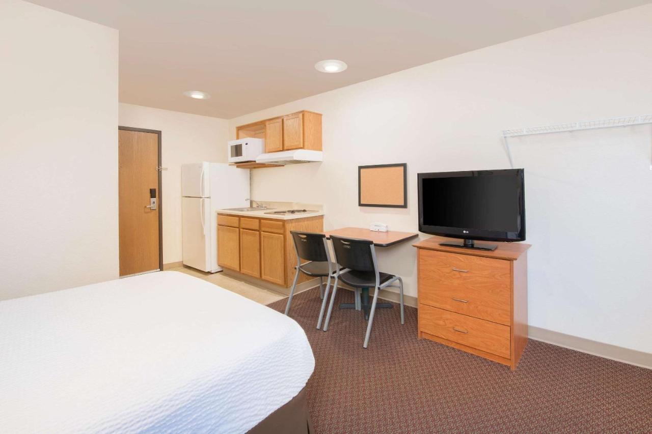 Woodspring Suites Columbus Fort Moore Экстерьер фото